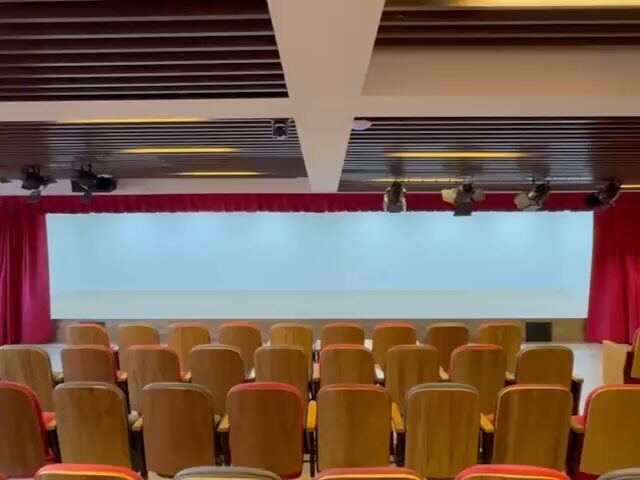 Instagram post from grupo.multiluz. This post is in position 2.