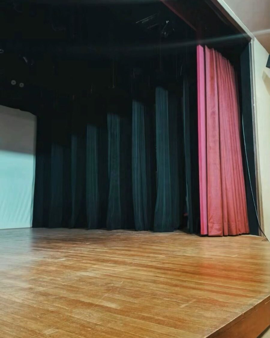 Instagram post from grupo.multiluz. This post is in position 2.